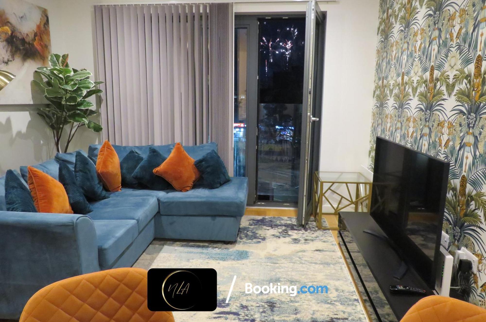 City Centre Apartment With Free Parking, 2 Bathrooms, Netflix And Wifi - Suitable For Contractors And Families - By Noor Luxury Accommodations 버밍엄 외부 사진