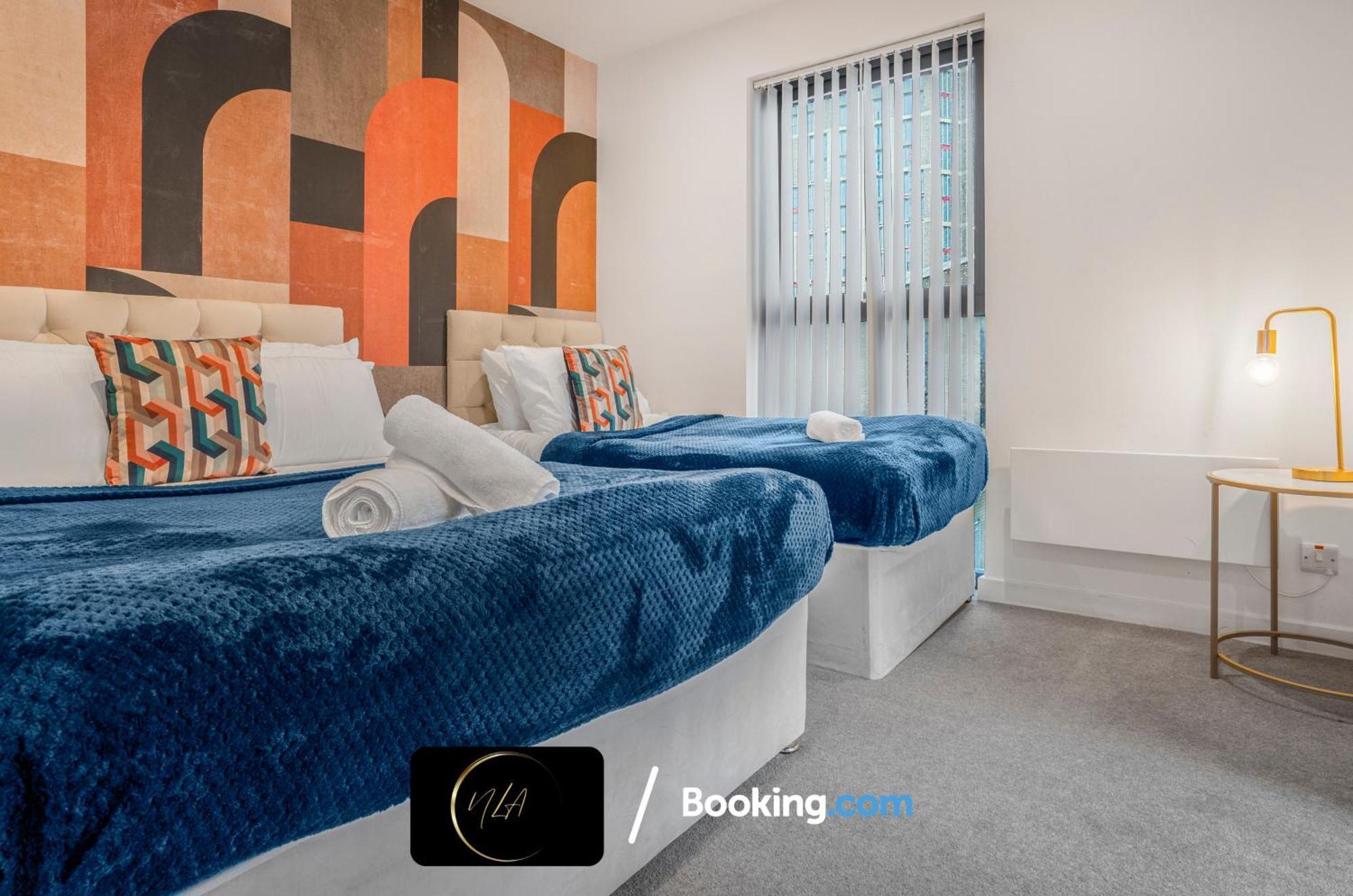City Centre Apartment With Free Parking, 2 Bathrooms, Netflix And Wifi - Suitable For Contractors And Families - By Noor Luxury Accommodations 버밍엄 외부 사진