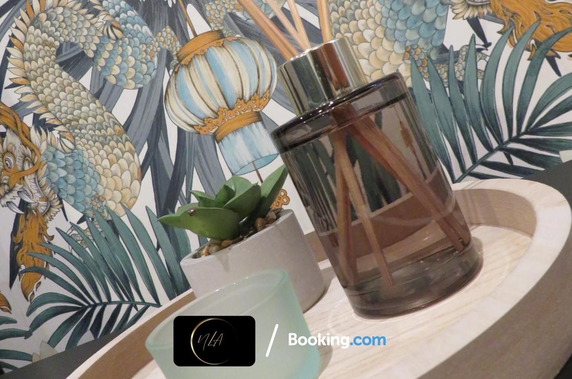 City Centre Apartment With Free Parking, 2 Bathrooms, Netflix And Wifi - Suitable For Contractors And Families - By Noor Luxury Accommodations 버밍엄 외부 사진